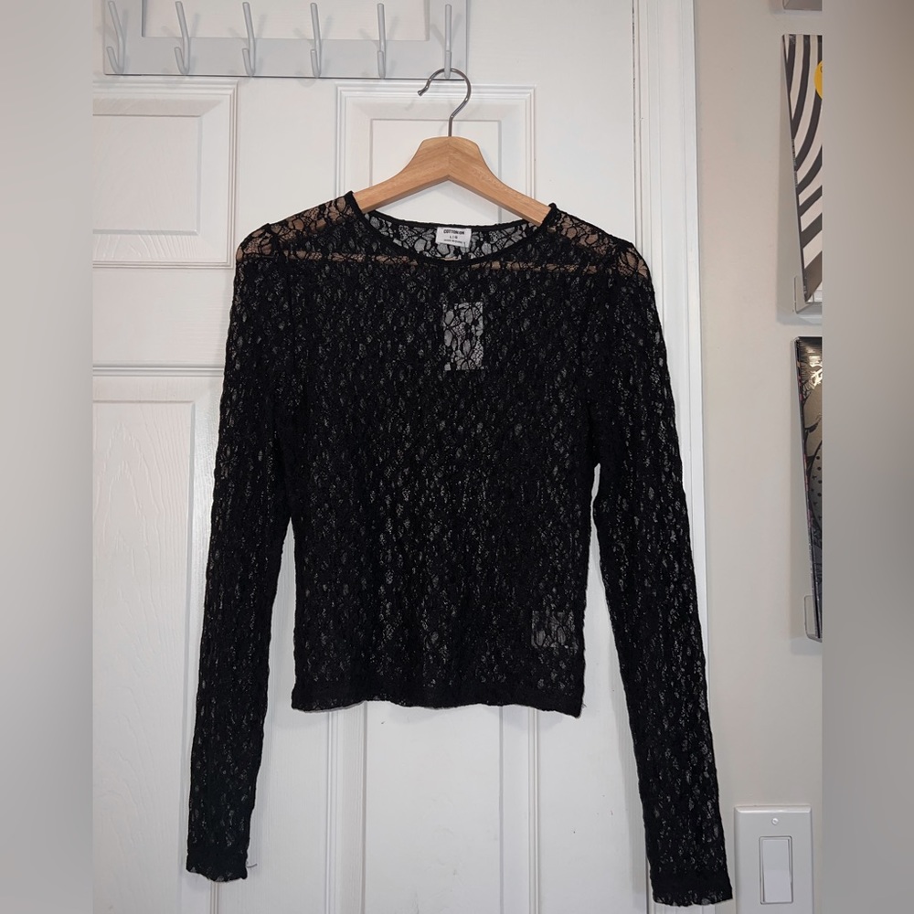 Black lace long sleeve top